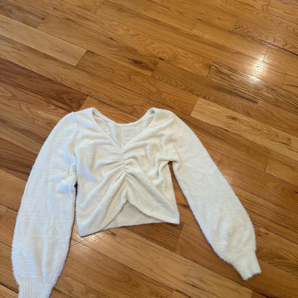 Hollister Cream Knit Sweater